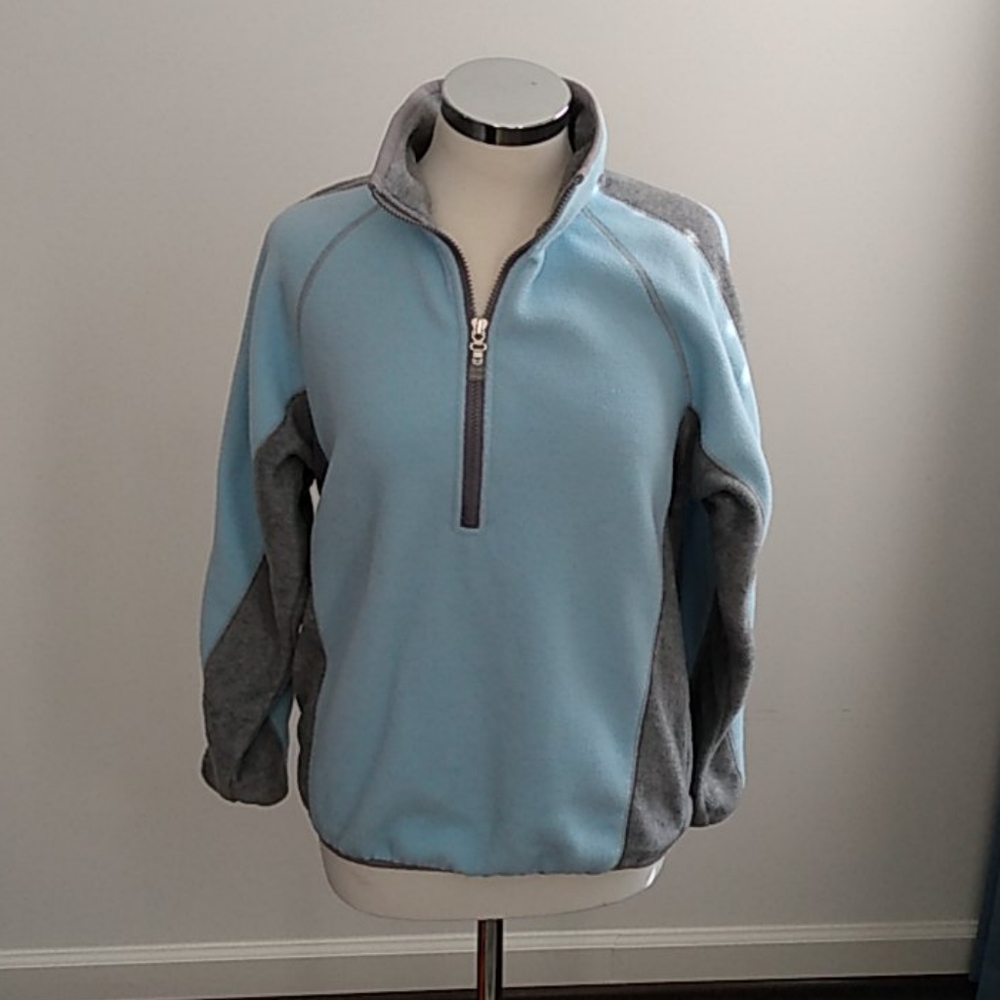 Fleece - Picture 2 of 3